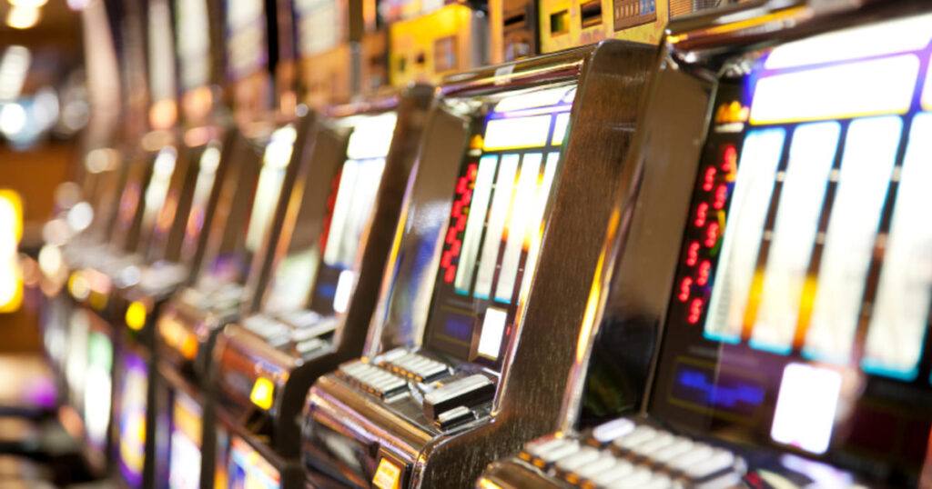 Mengungkap Fitur Wild dan Scatter di Slot Online